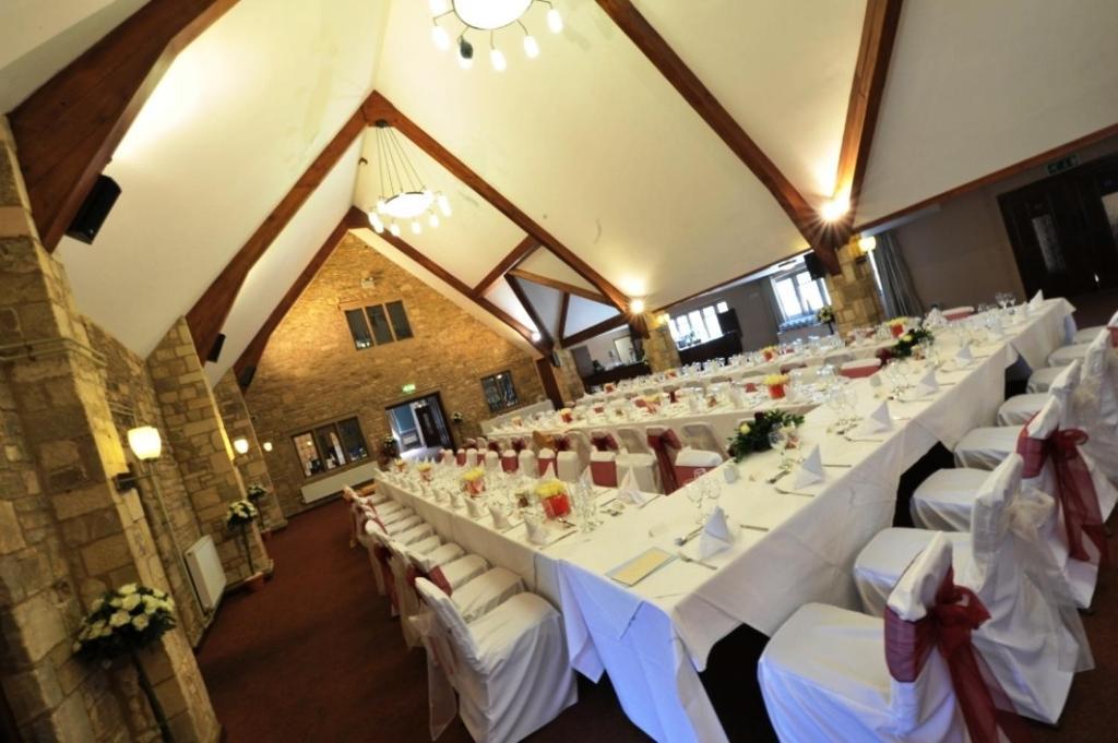 The Frogmill Hotel Shipton  Екстериор снимка