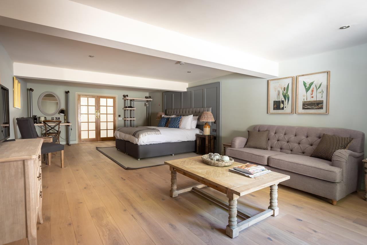 The Frogmill Hotel Shipton  Екстериор снимка